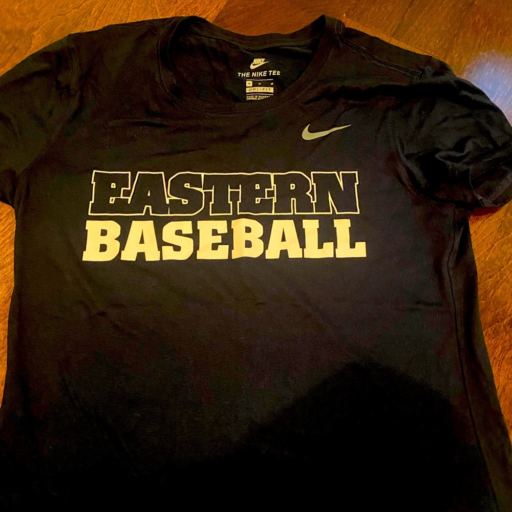 Eastern baseball Nike dry fit t shirt medium